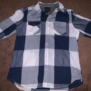 Plaid button down long sleeve shirt